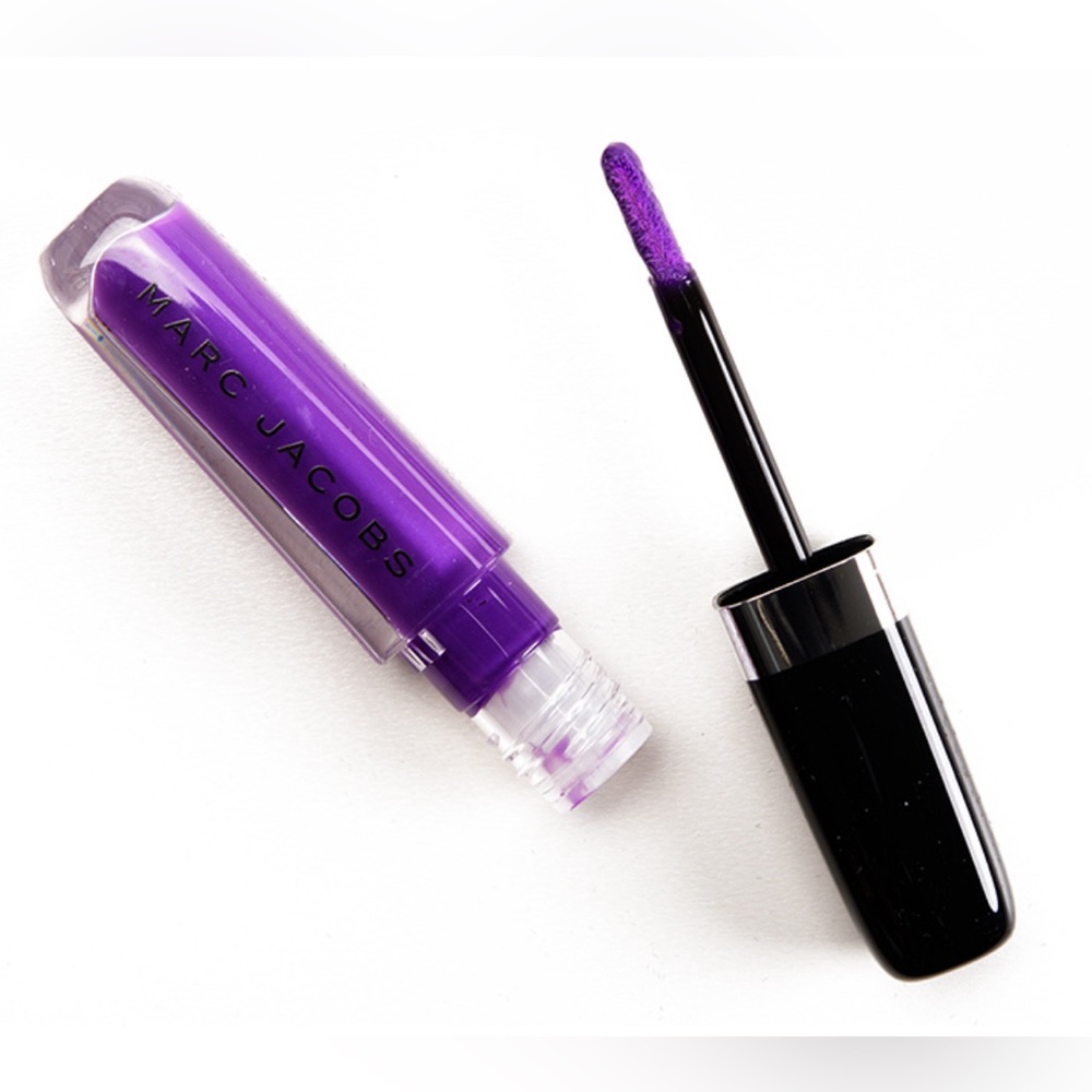 Marc Jacobs 358 Boys Don't Cry Enamored Hi-Shine Gloss Lip Lacquer - Picture 1 of 5